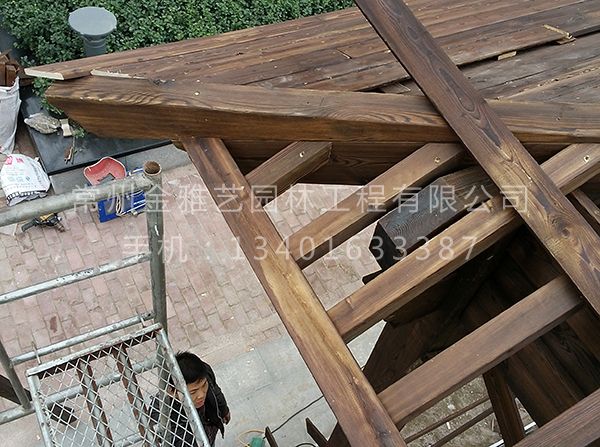 防腐木古建亭施工現場(chǎng) (11)
